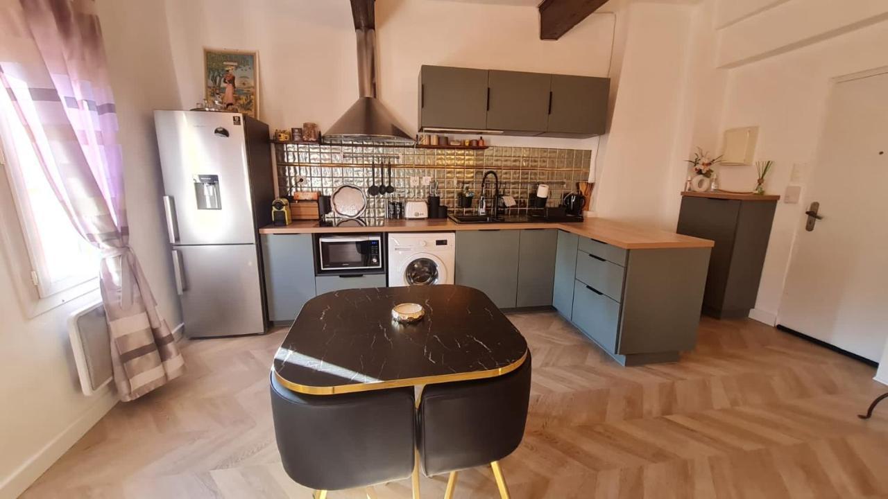 Sunny Apartment With Nice View In History City Center Aix-en-Provence Exteriér fotografie